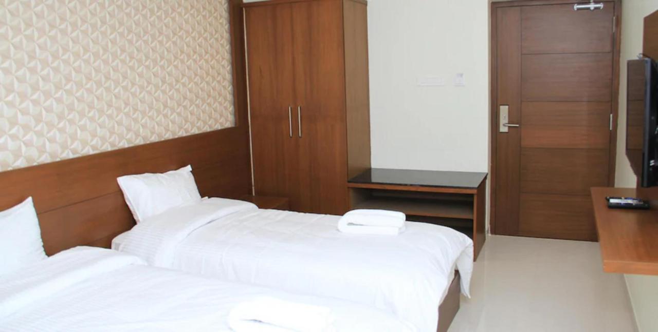 A And M Rooms And Residences Chennai Luaran gambar